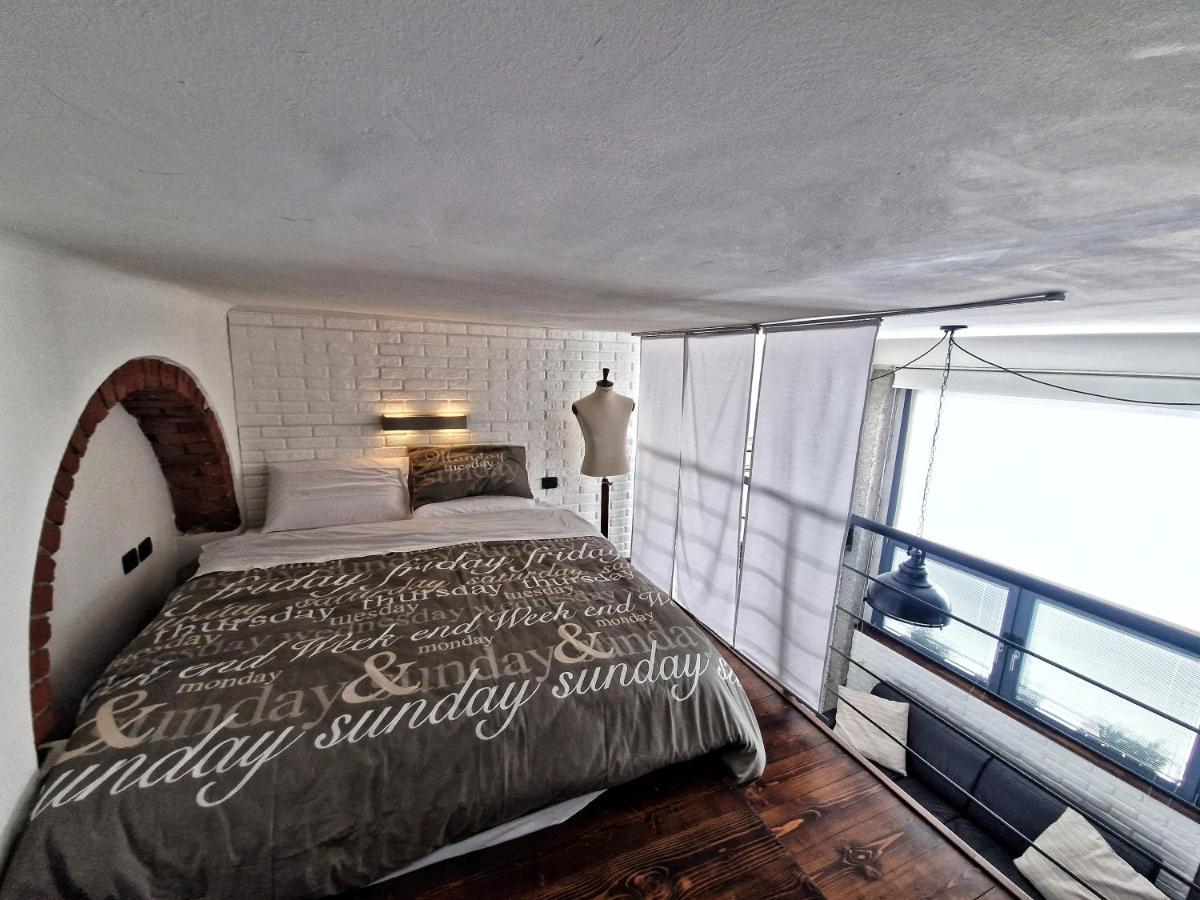 Apartment Loft Centro, 10 Min From Duomo Milan