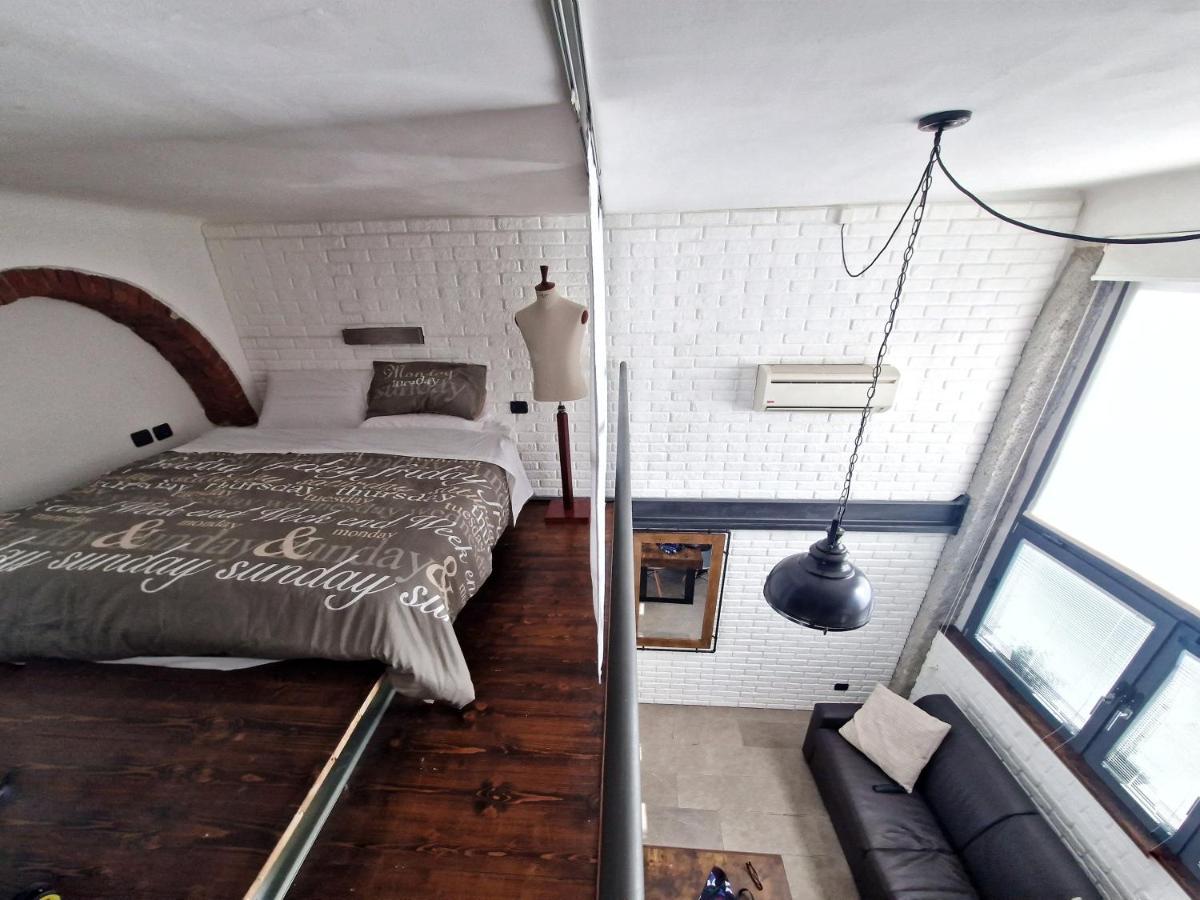 Apartment Loft Centro, 10 Min From Duomo