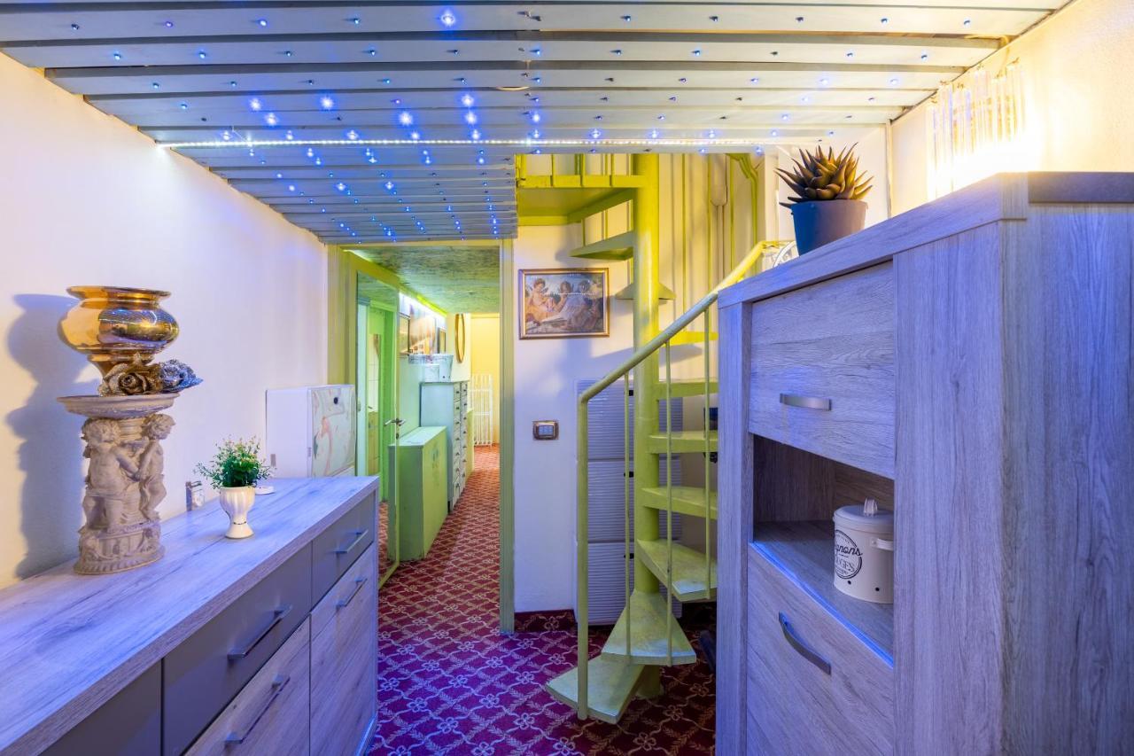 Stazione Centrale-loreto Vintage House With Terrace Wifi Sky-netlix Apartment Milan