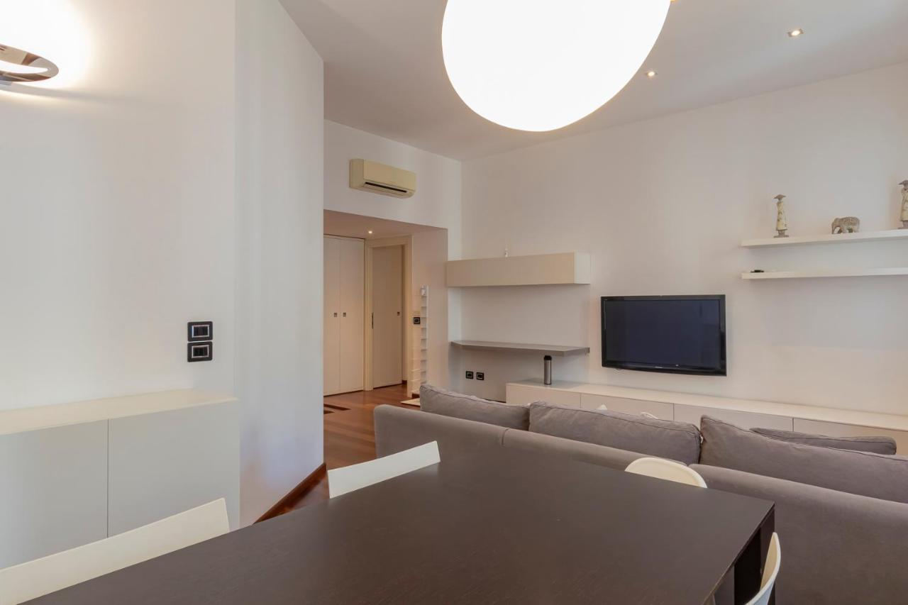 Apartment Elegante Trilocale Vicino A Piazzale Loreto *