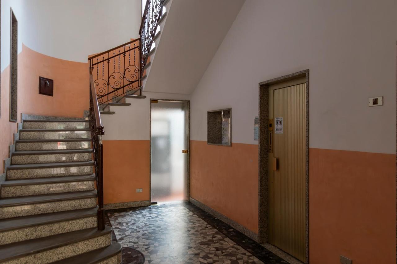 Apartment Elegante Trilocale Vicino A Piazzale Loreto Milan