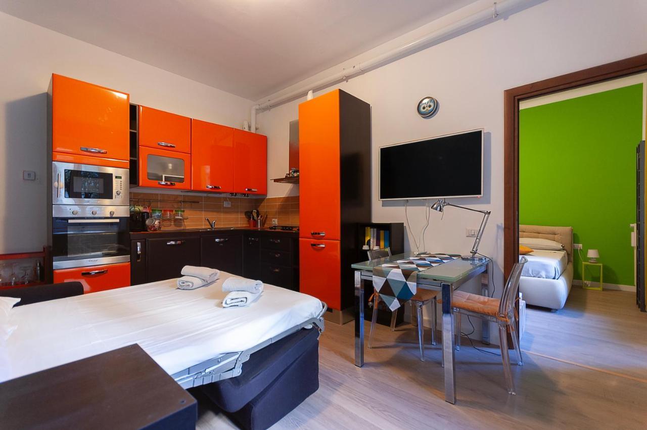 Casa Monet - 10 Minuti Dal Duomo Apartment *
