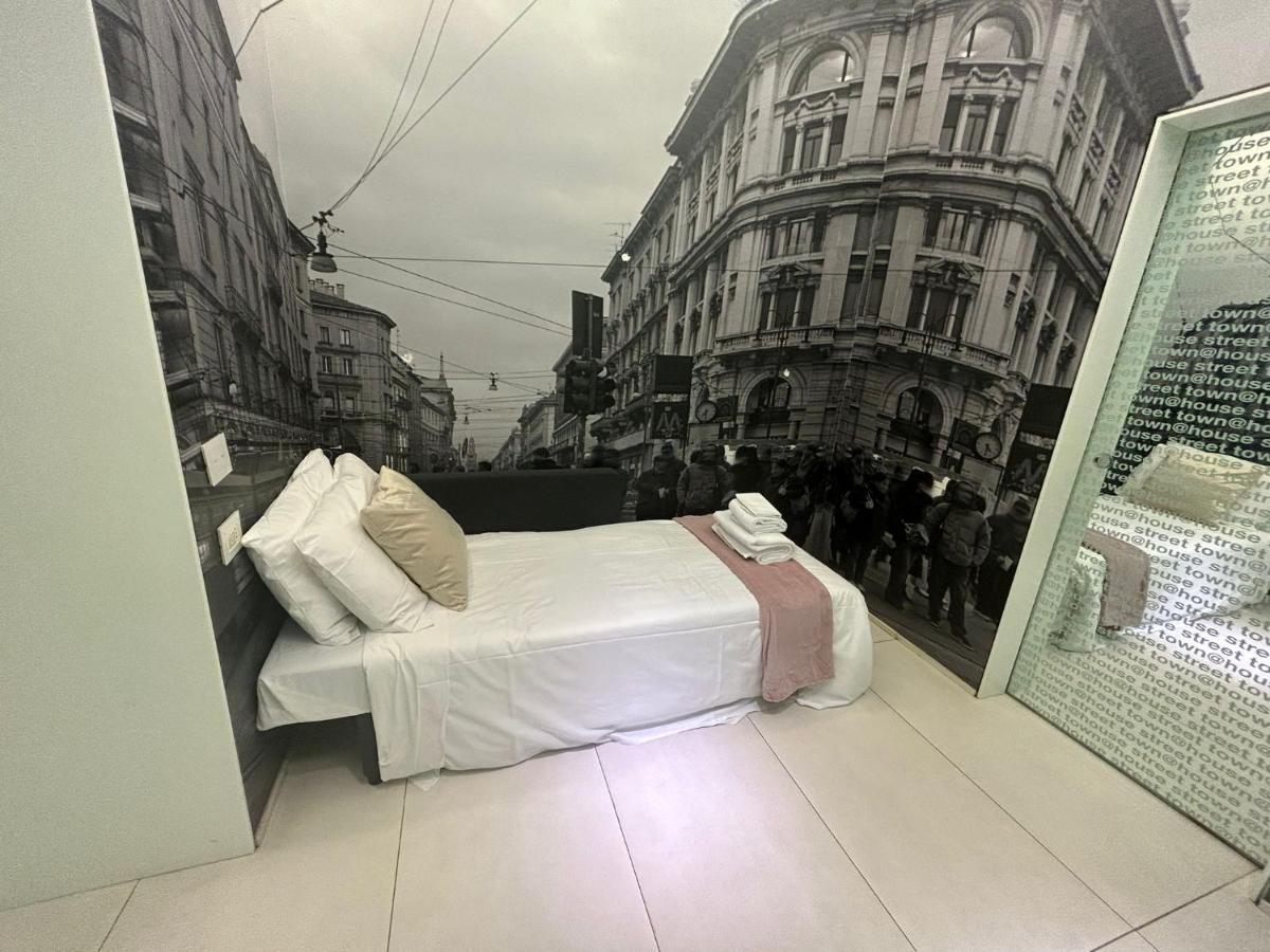 +parking 1 Minuto Metro M4 Apartment *