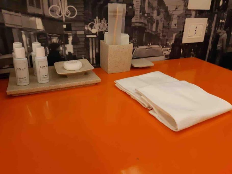 Apartment +parking 1 Minuto Metro M4