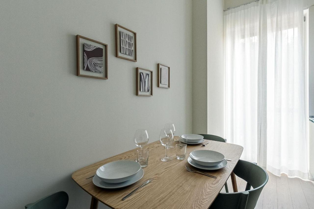 Uberto Visconti Di Modrone B Apartment