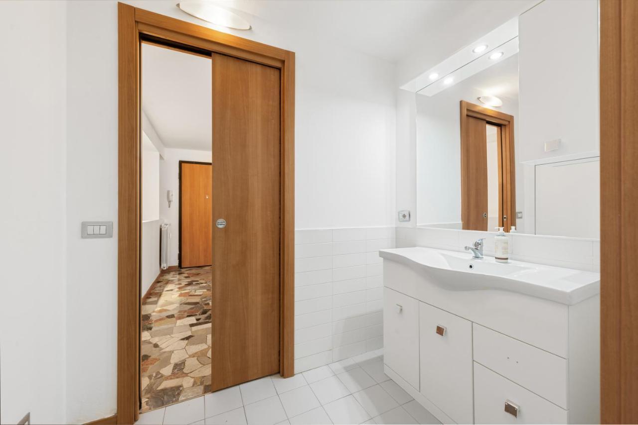 Apartment Con Metro Diretta 10 Minuti Duomo *