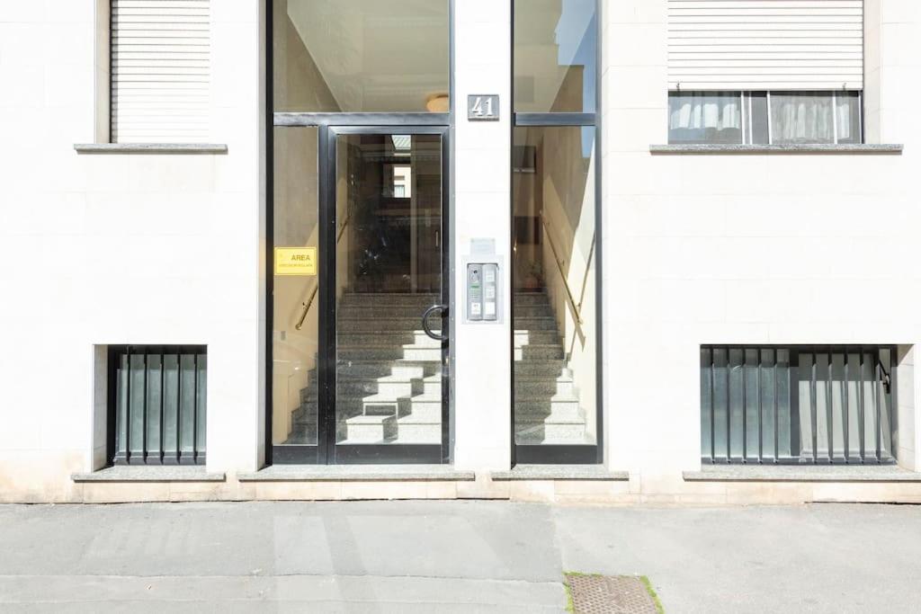Apartment Infinite Dreams 1 Min Mm1 Milan