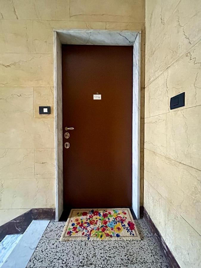 Kibilu - Via Cibrario Linea Rossa Metro Rovereto - Vicinanze Stazione * Milan