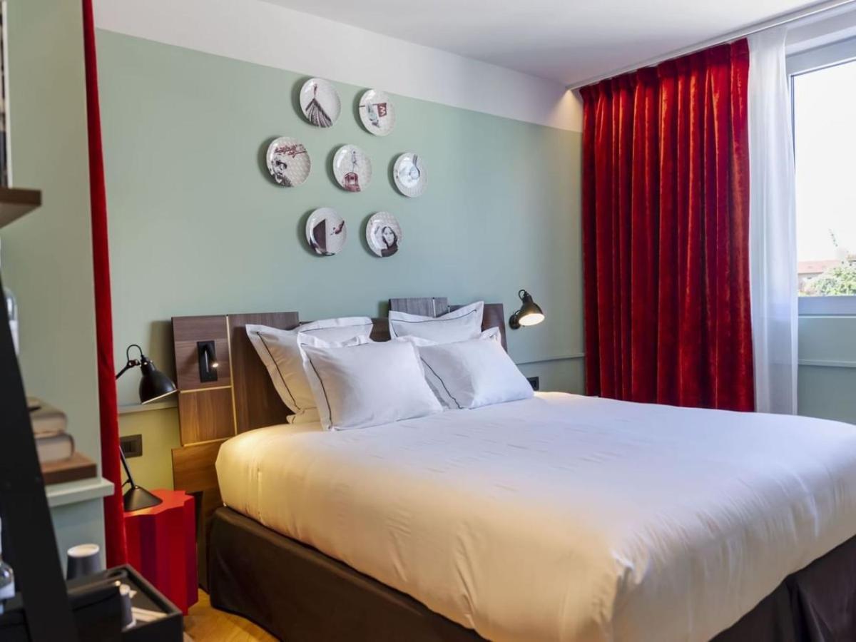 Urban Hive Hotel 4*
