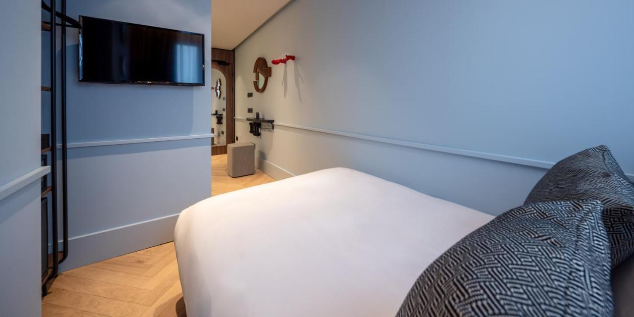 Urban Hive Hotel