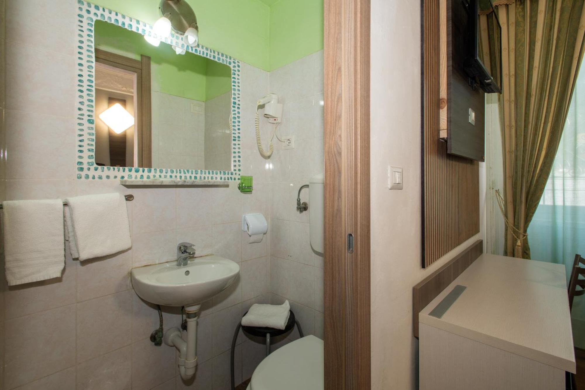 Hotel Piola 2*