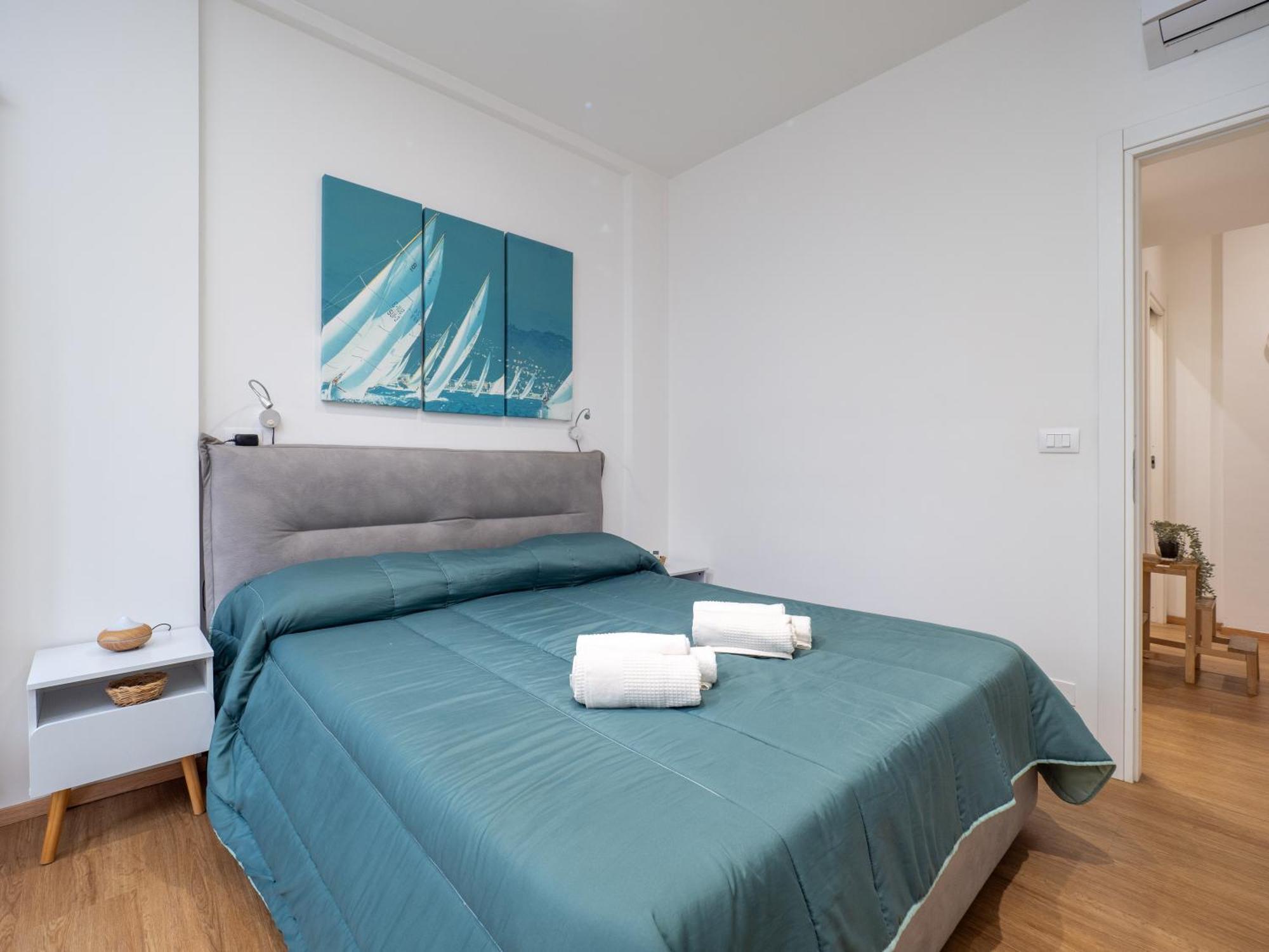 5 Guests - Modern With Balcony * Milão