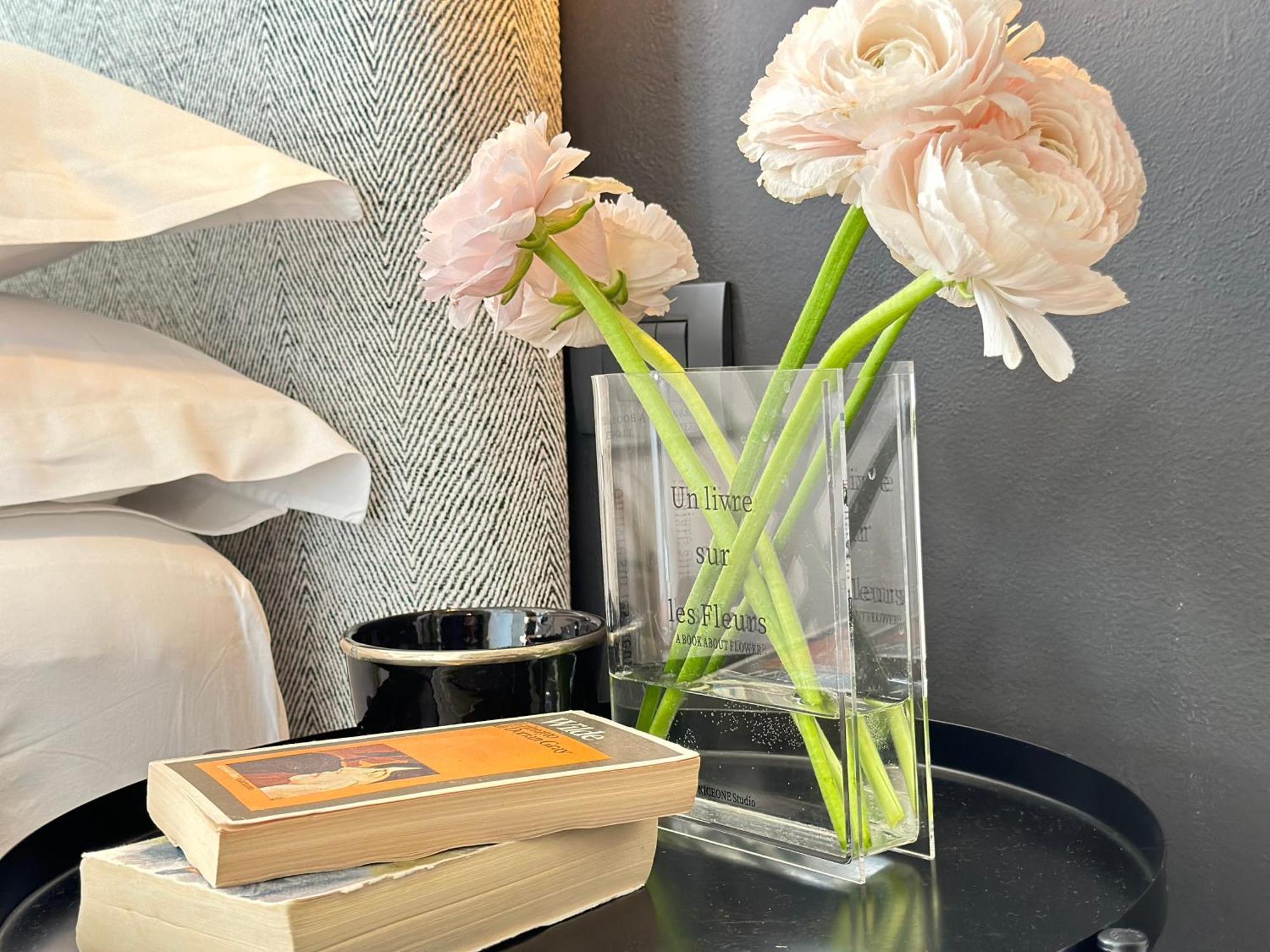 Lily Pads -elegant Apartment- In The Center Apartment Milan