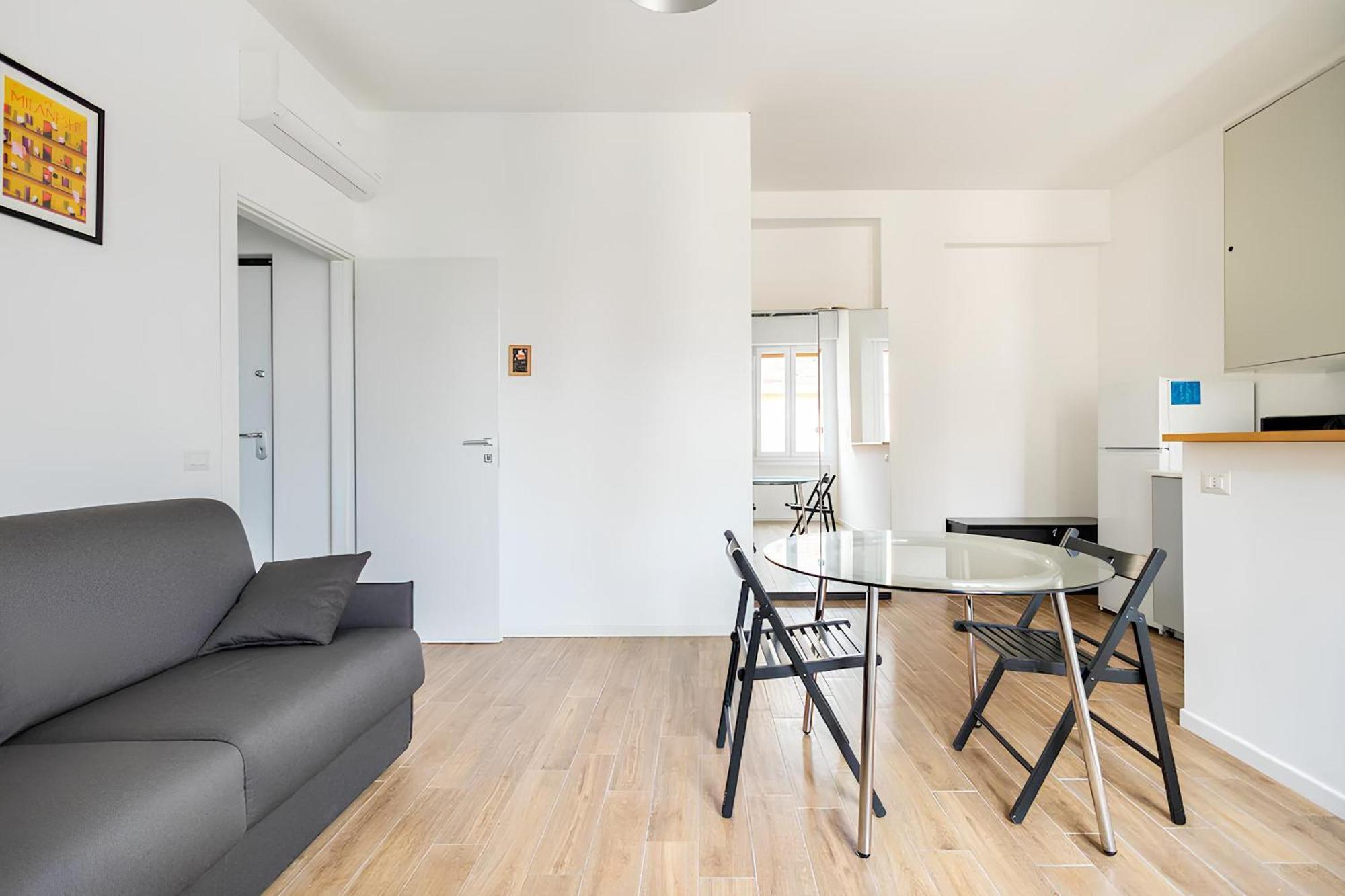 Apartamento Santa Giulia - 15 Minutes From Centre Milão