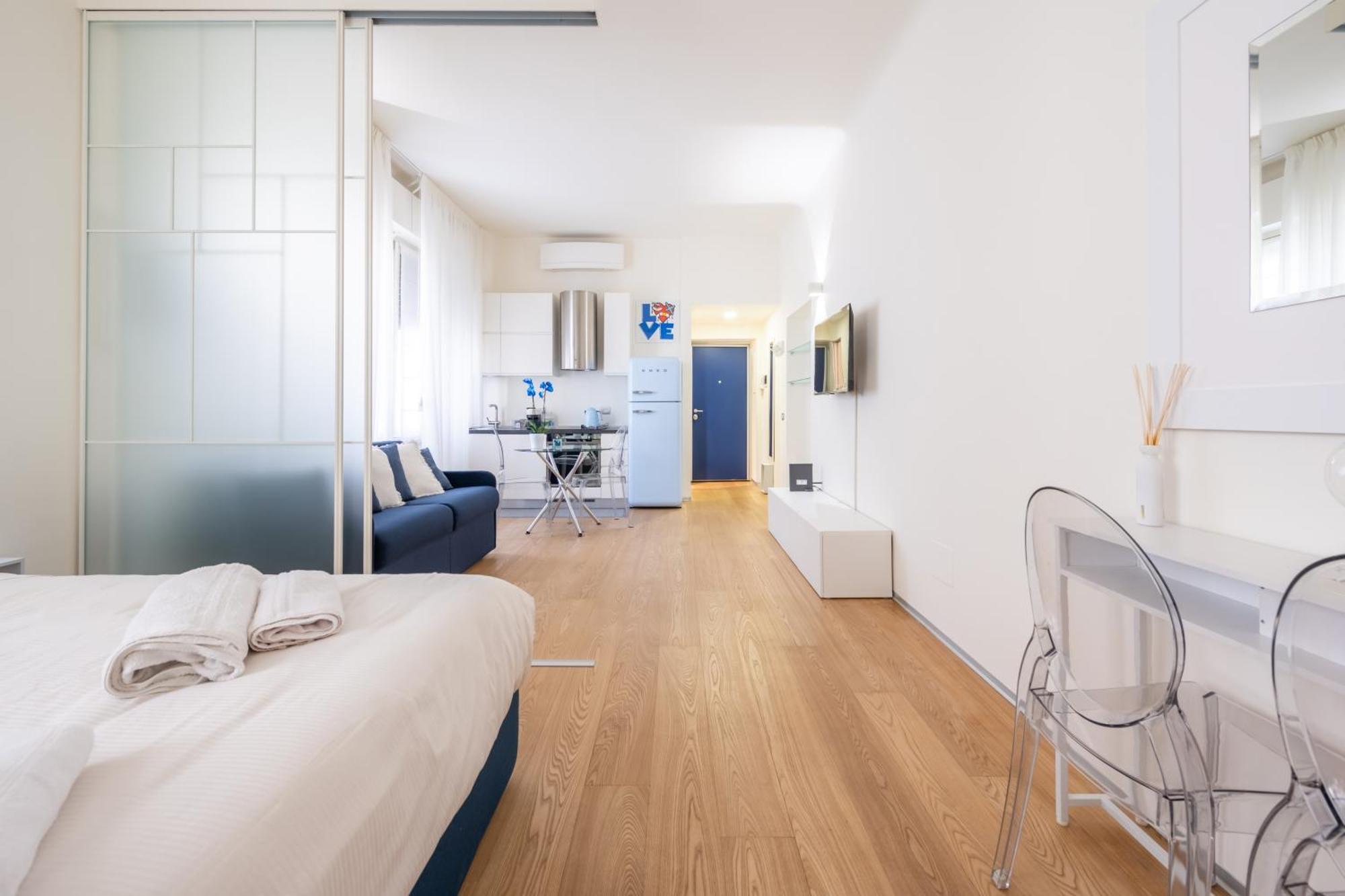 Life Is Beautiful Porta Romana Apartment