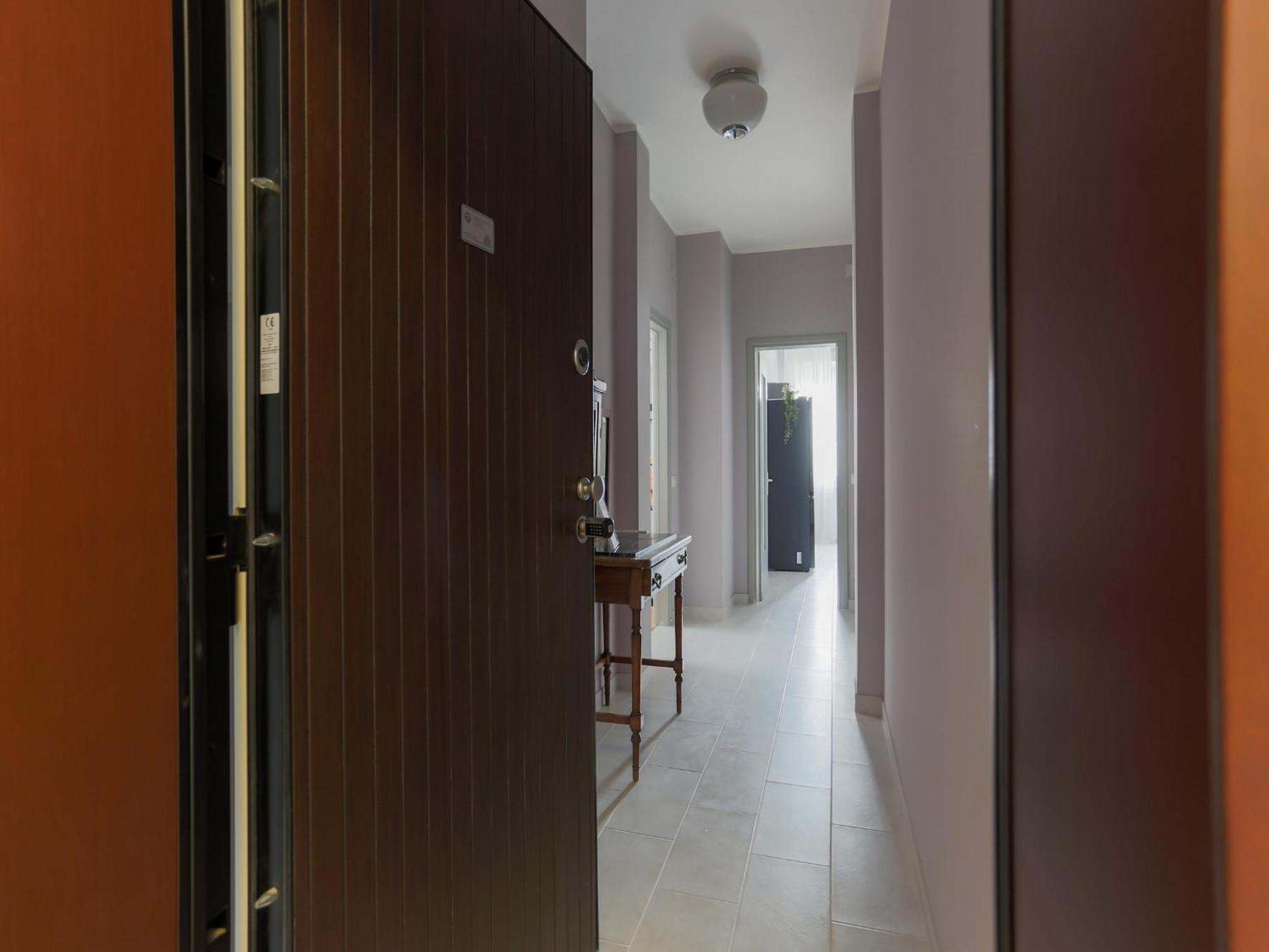 Apartment The Rent - Spacious One-bedroom In Moscova District *