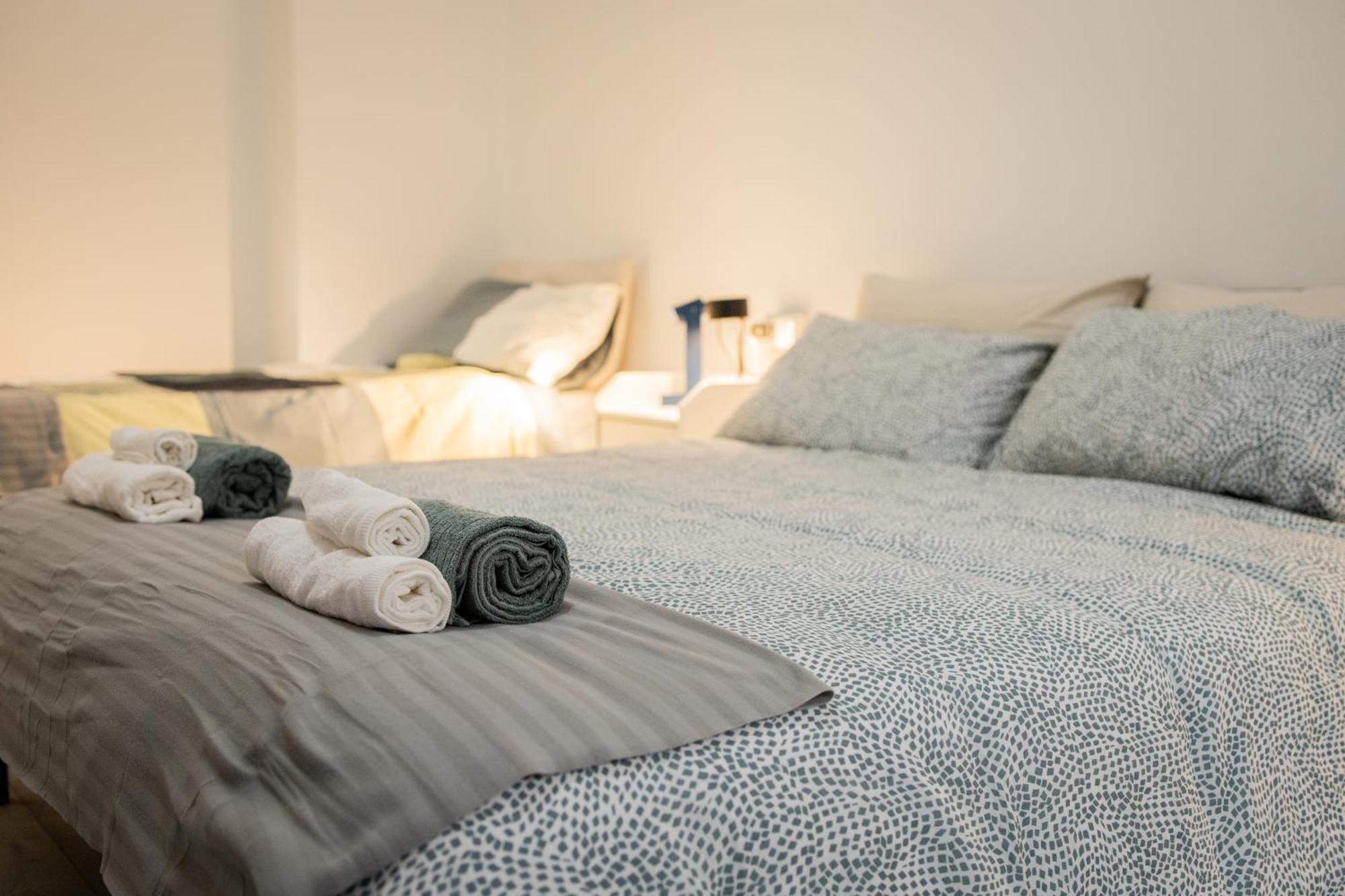 Fee4me Bright & Comfort In Apartment