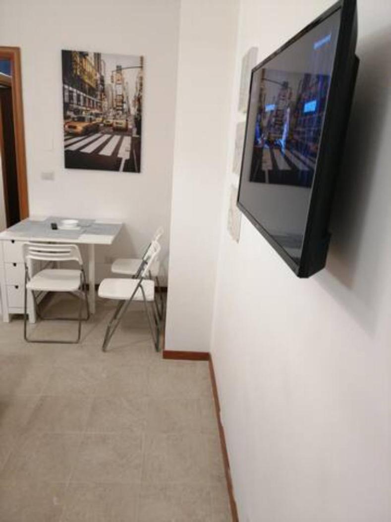 Apartamento Trilocale Zona Loreto Mm1 - Viale Monza 10 *