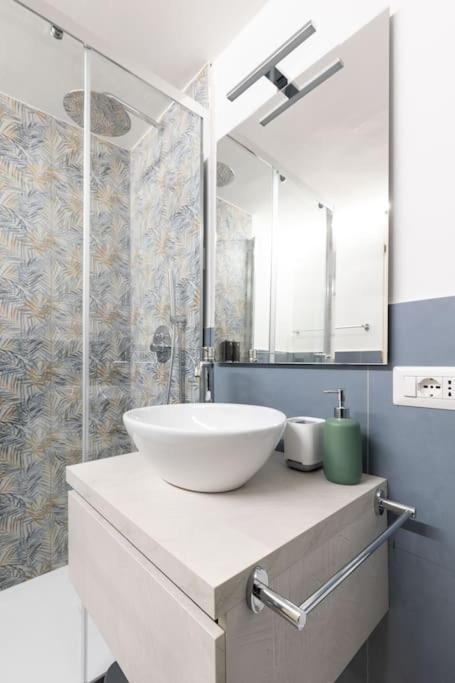 Ht Bilo Tortona Apartment