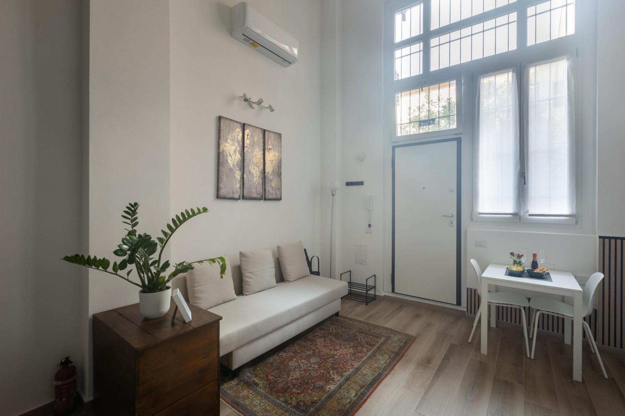 Moderno E Confortevole Loft Tra Navigli E Bocconi Casa vacanze *
