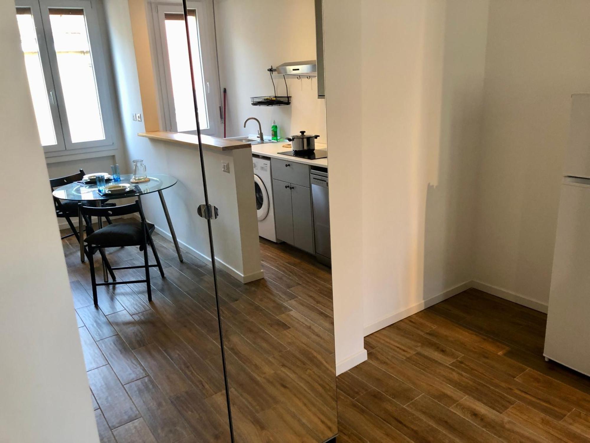Apartamento Santa Giulia - 15 Minutes From Centre Milão
