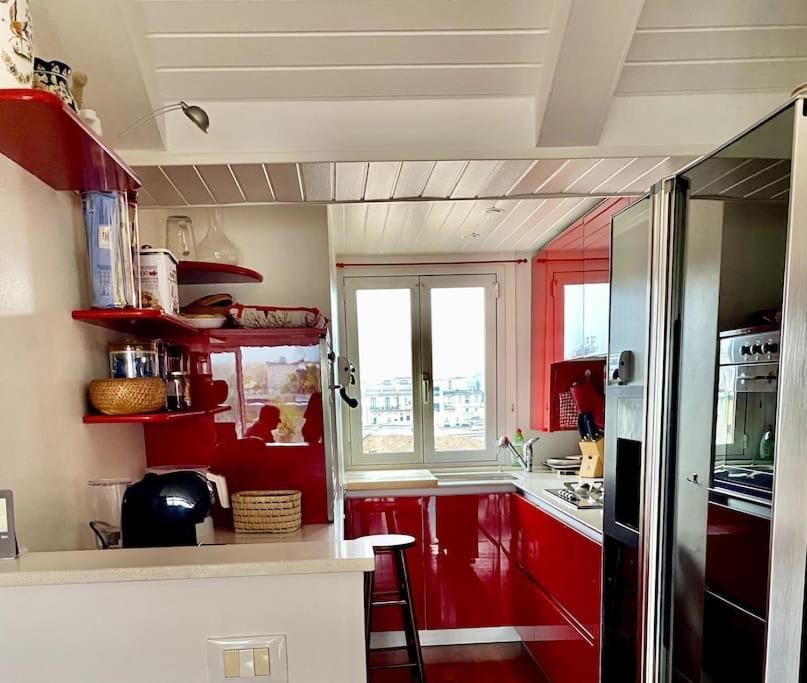 Apartment Penthouse In The Sky With 30 Sqm Terrace Station Milan