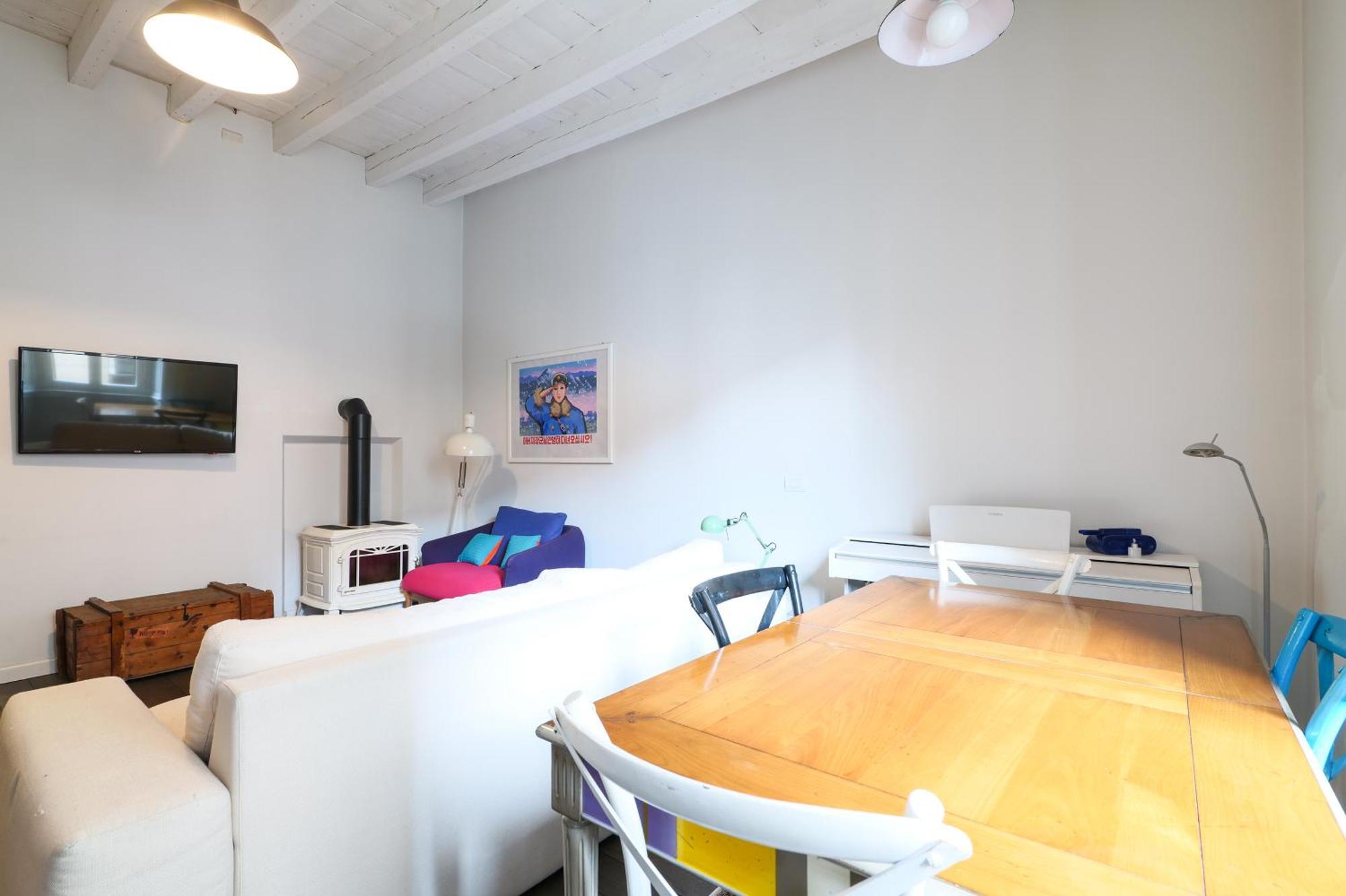 A Nest For Design Lovers In Navigli Apartment