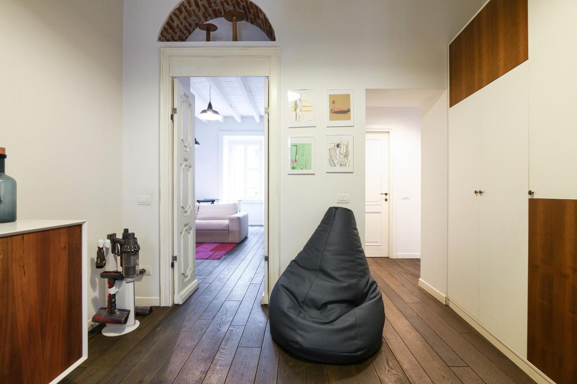 Apartment A Nest For Design Lovers In Navigli *