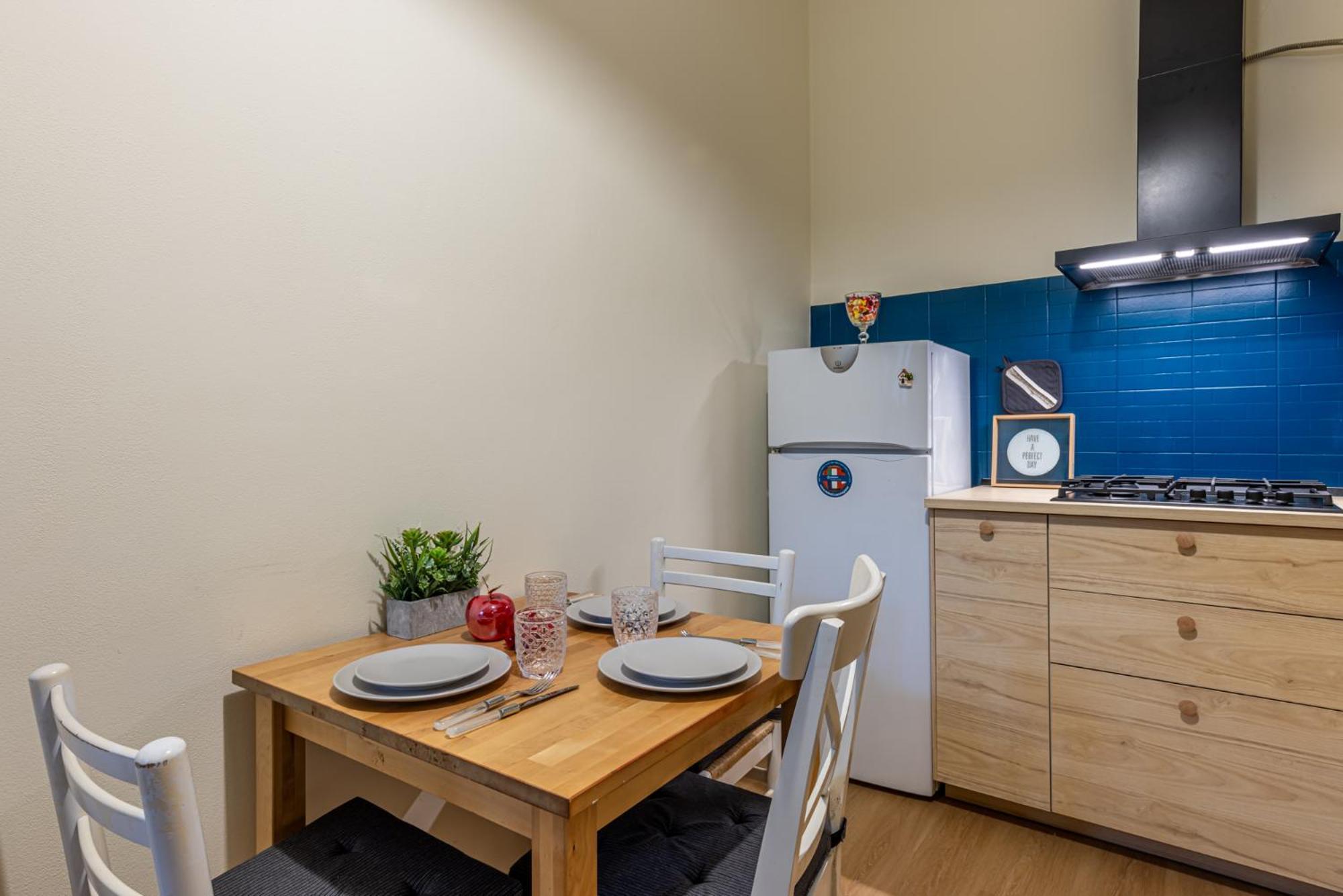 Apartamento Certosa Charme 10 Minuti Da San Siro E Rho Fiera