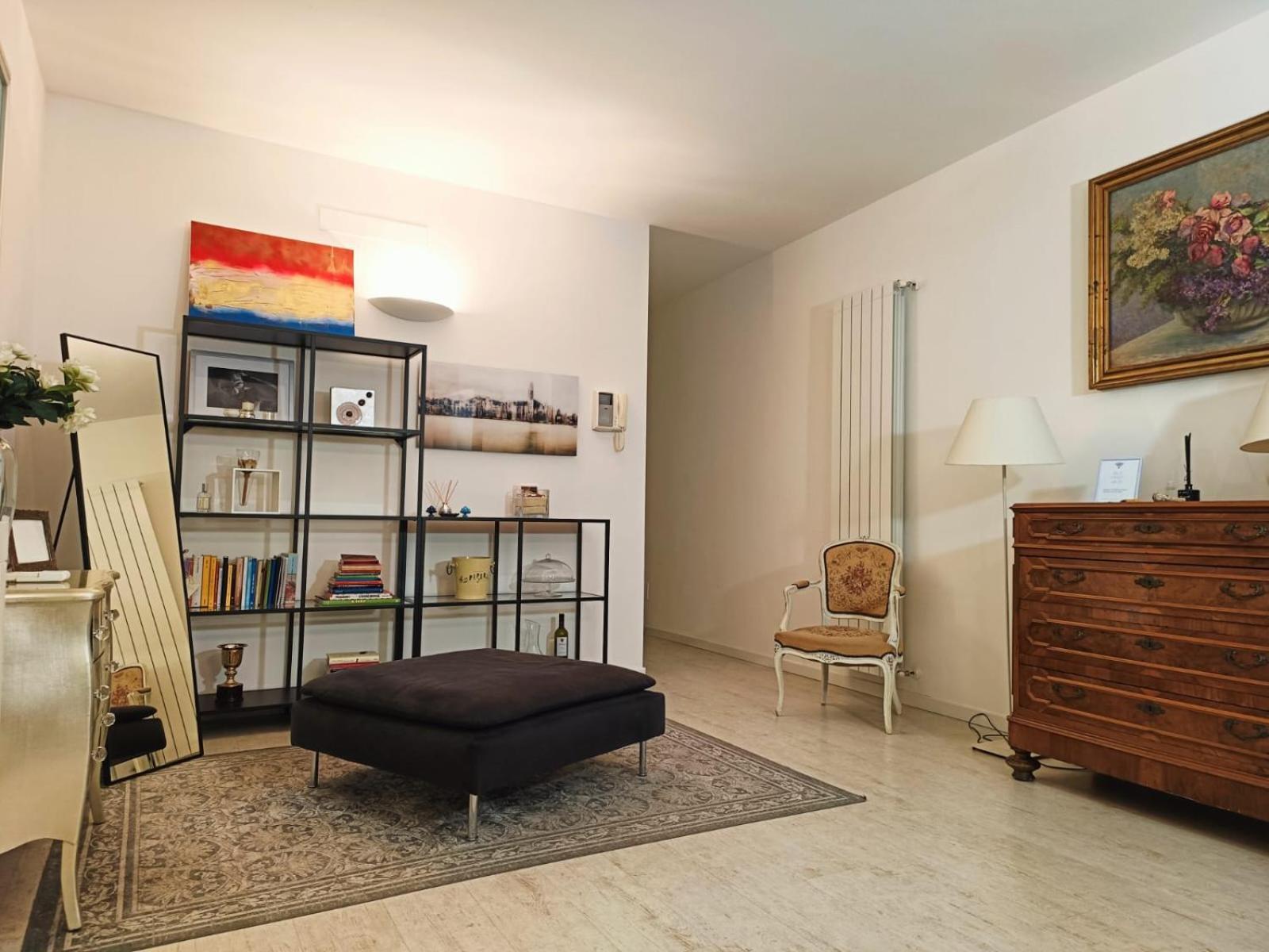 Appartamento Yr - Dateo Milano