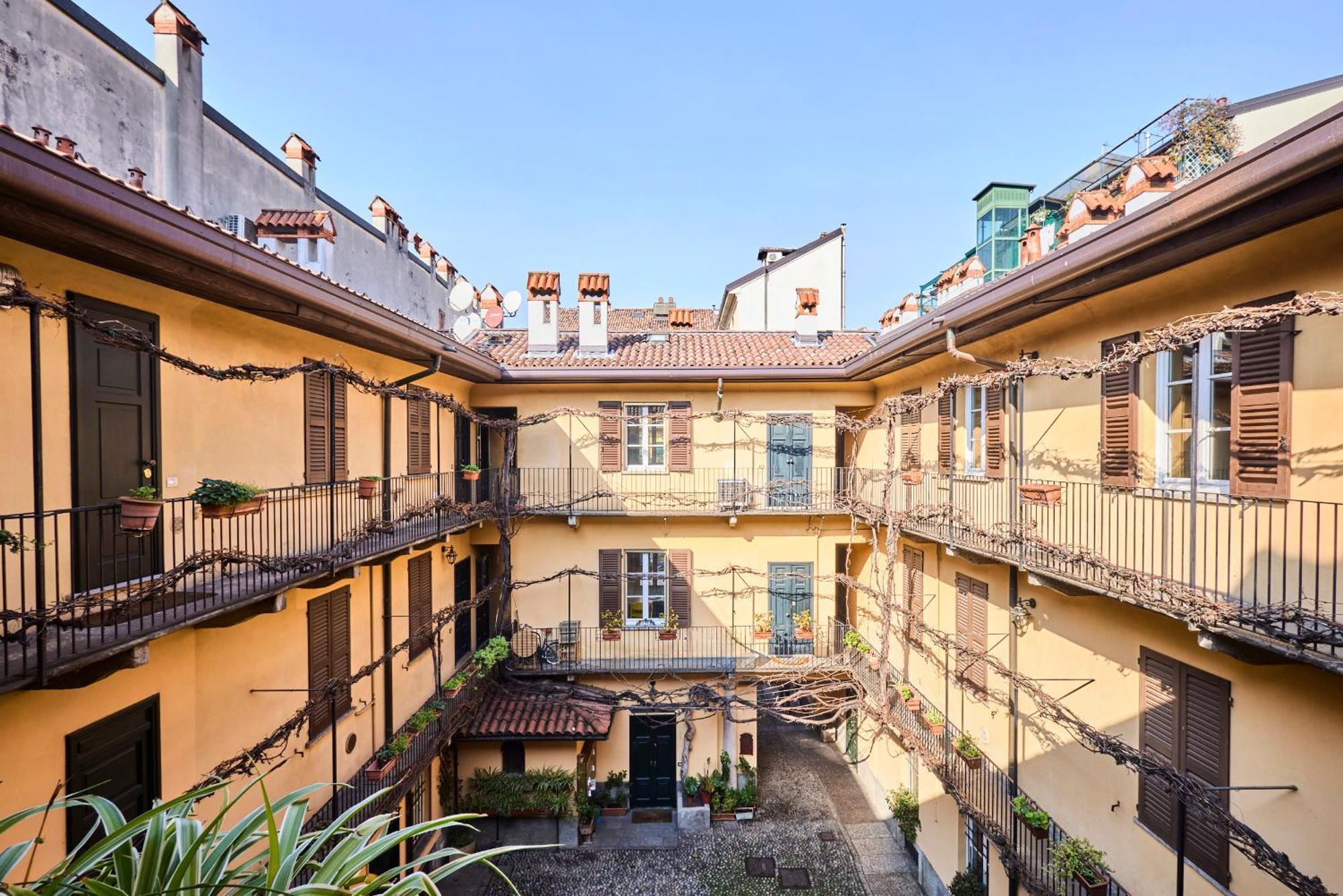 Navigli Elyon * Milan