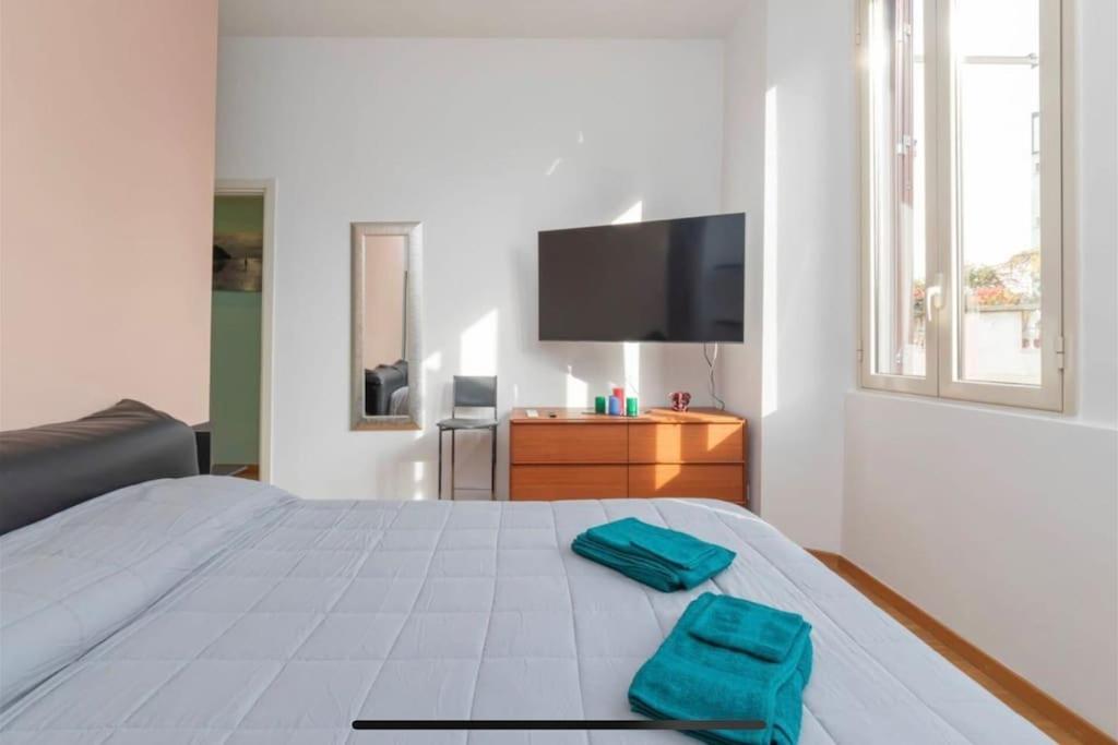 Apartment Garigliano 8 Milan