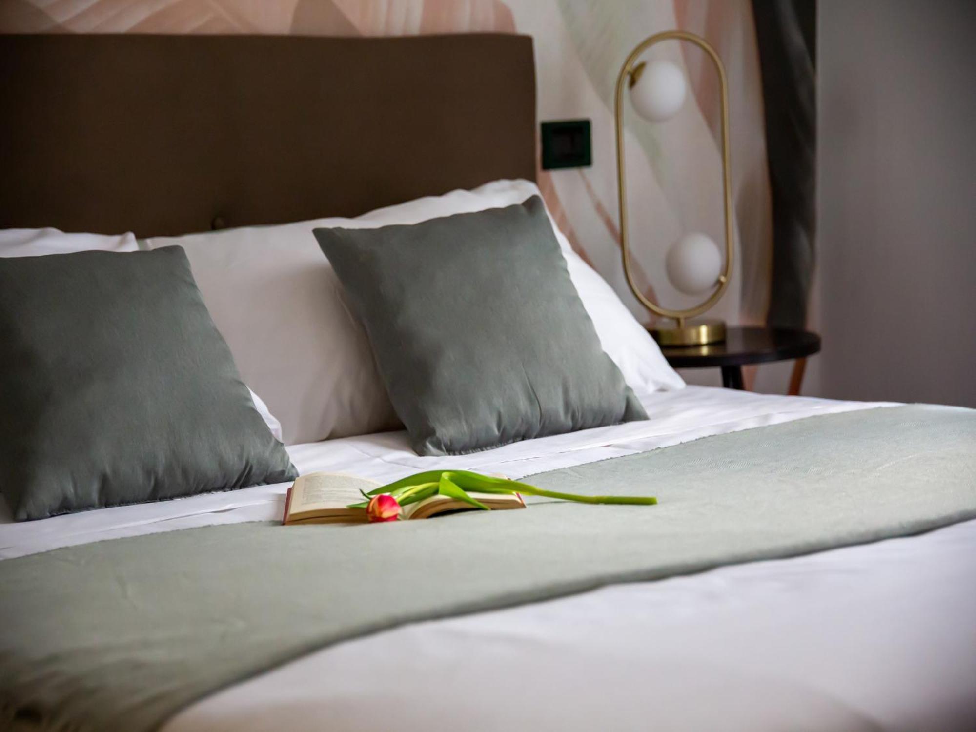 The Best Rent - Spacious One-bedroom Near The Columns Of San Lorenzo Milan