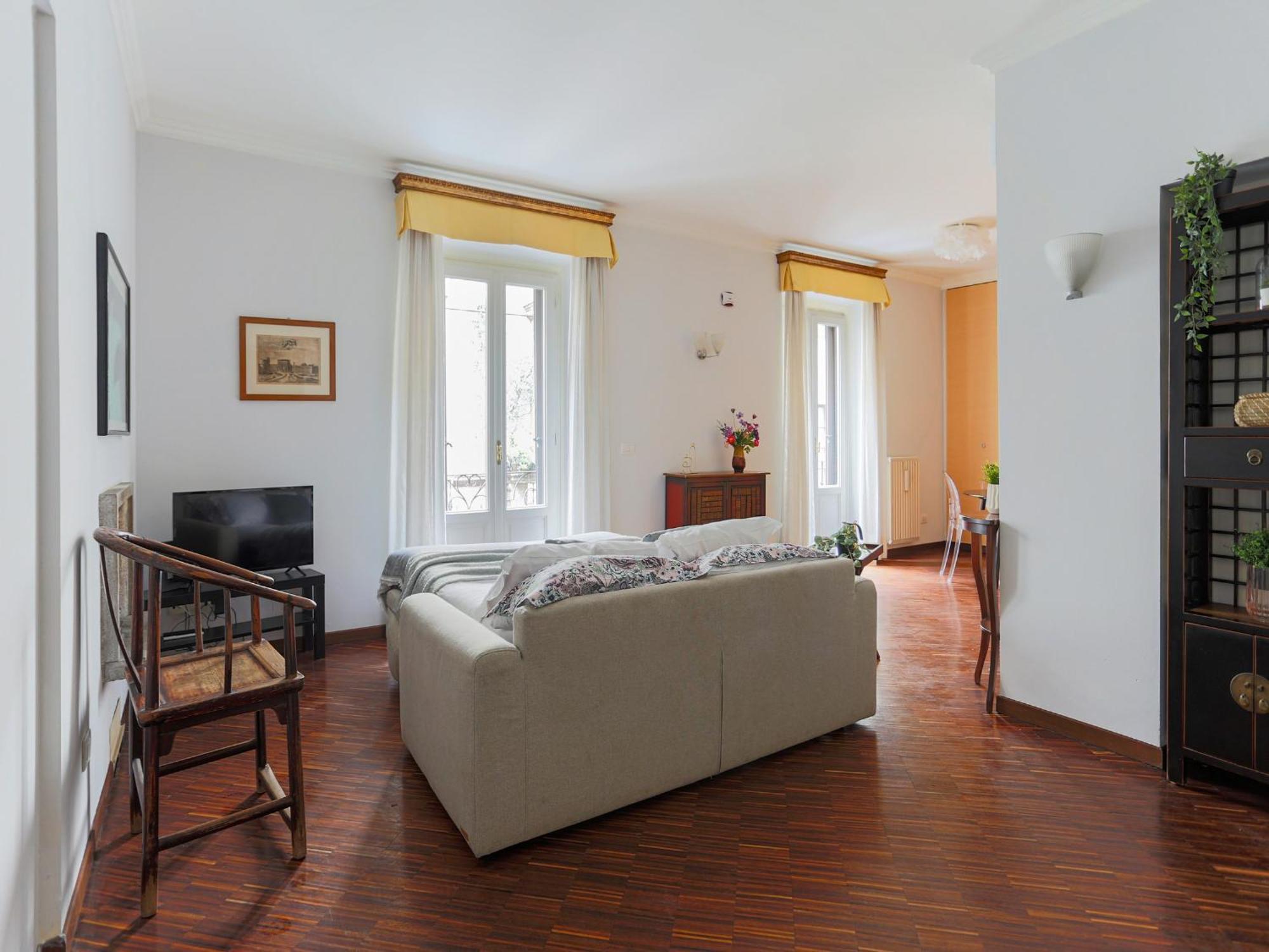The Best Rent - Spacious One-bedroom Near The Columns Of San Lorenzo Apartment Milan