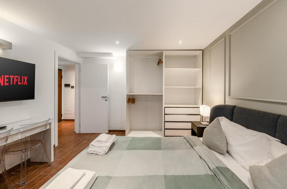 People In Apartamento *