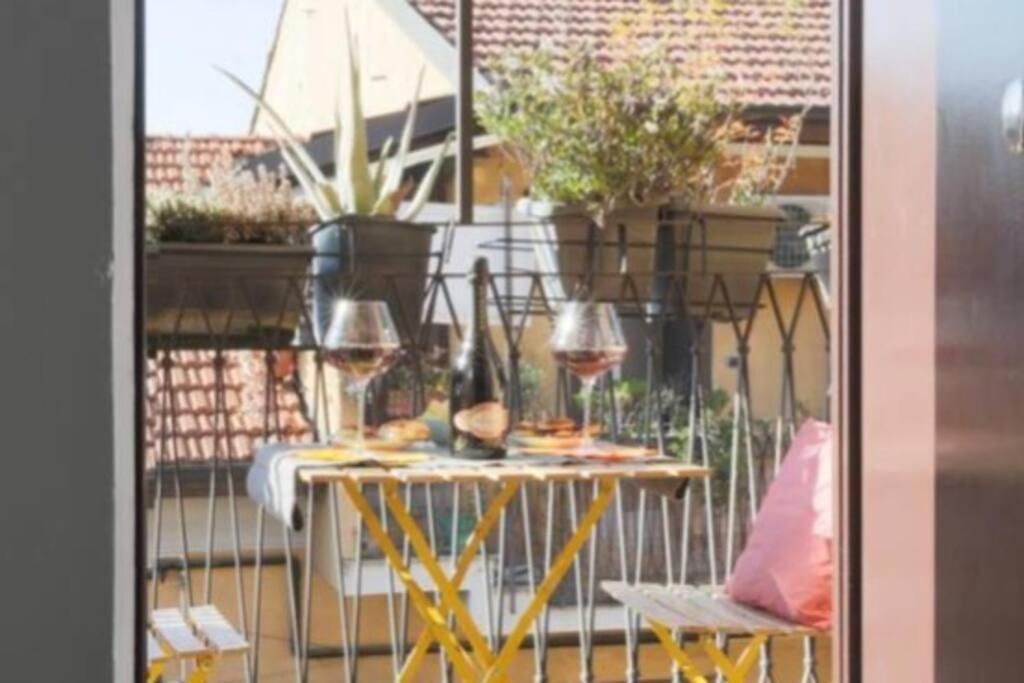 *navigli Art Attic*designarea Milan-wifi-netflix * Milan
