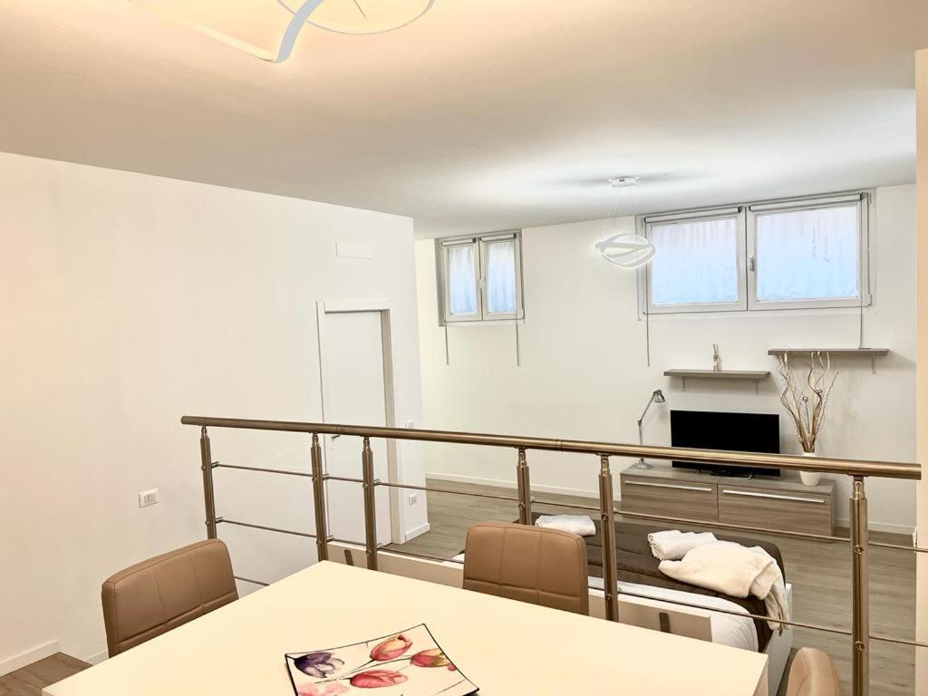 Apartment Loft Moderno A Milan