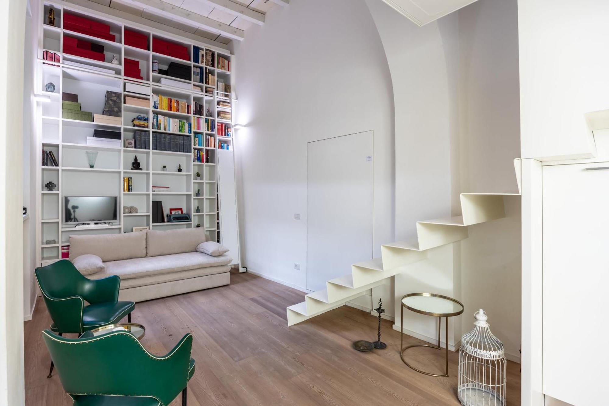 Luxury Duplex Flat With Sauna Few Steps From Duomo Milan