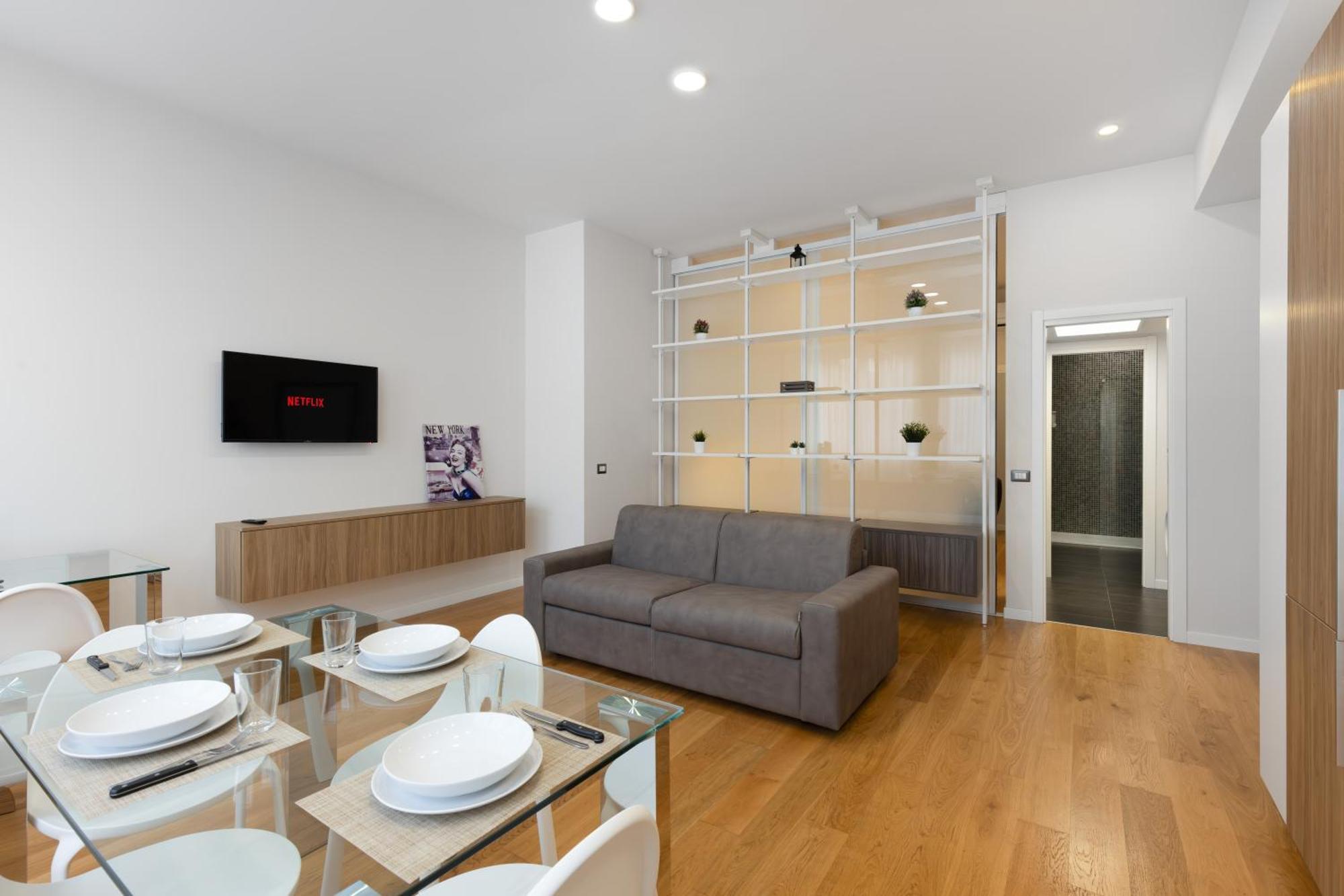 Navigli - Uni Bocconi Elegant Suite, Wi-fi, Tram * Milan