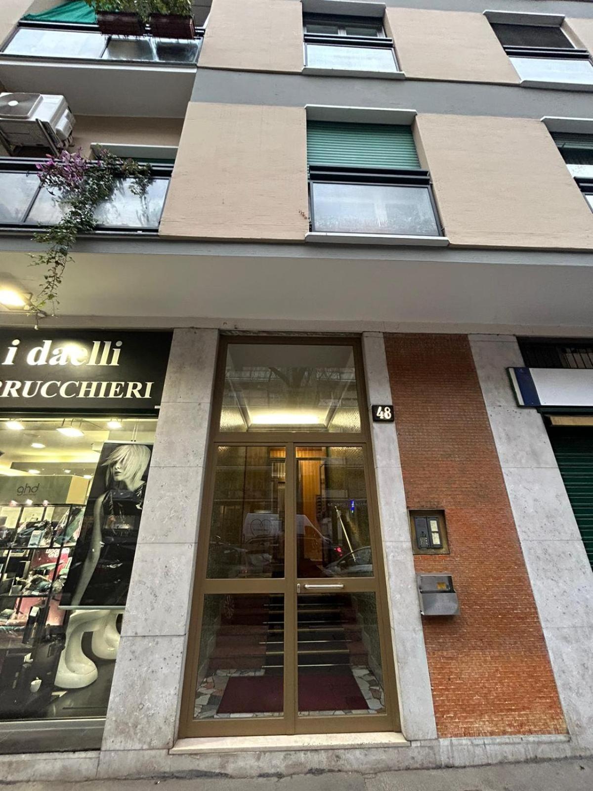 Kibilu - Via Lomellina Mm Argonne - Linate Airport Apartamento *