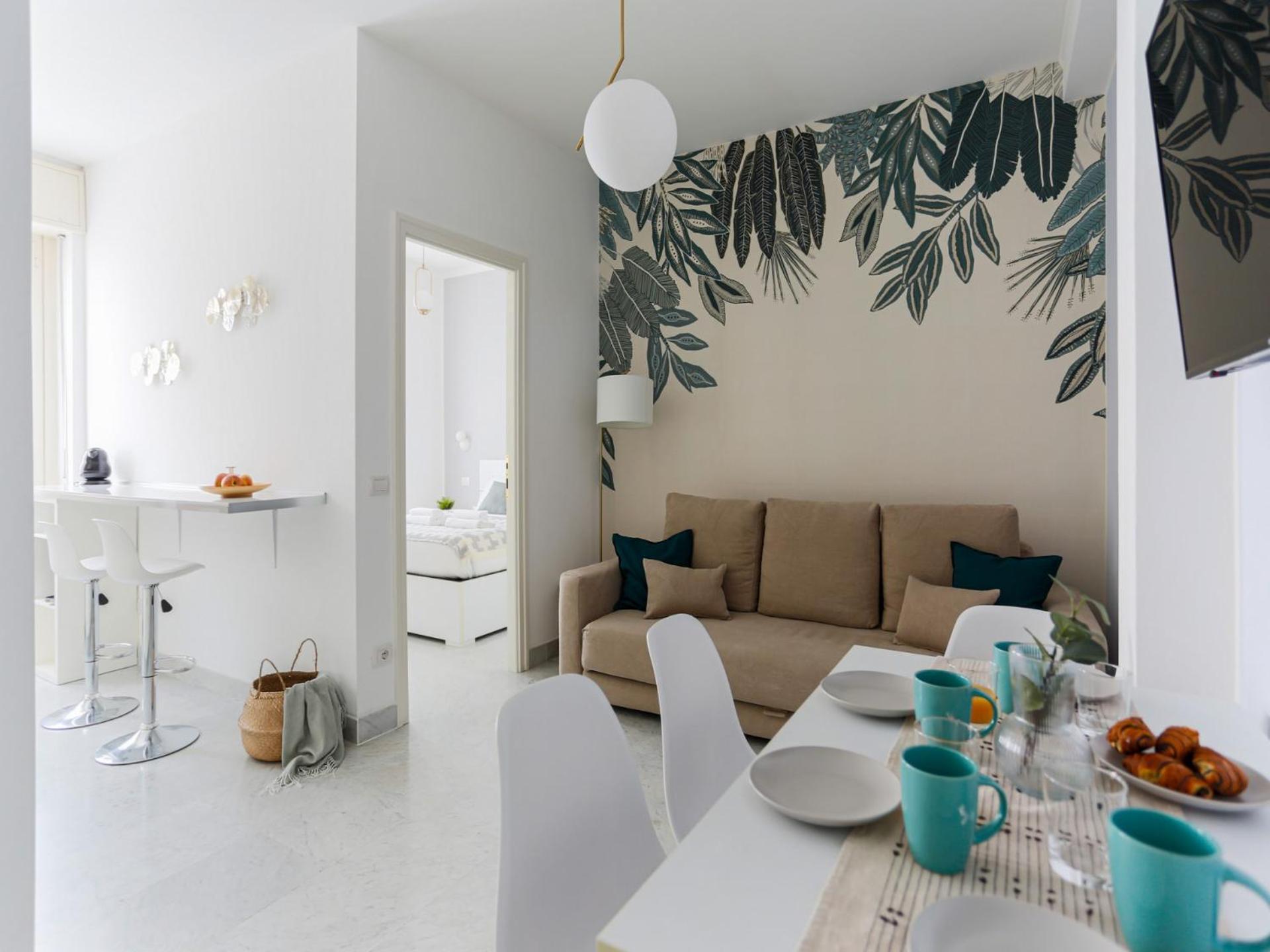 The Best Rent - Bright Two-bedroom In Central Station Area *