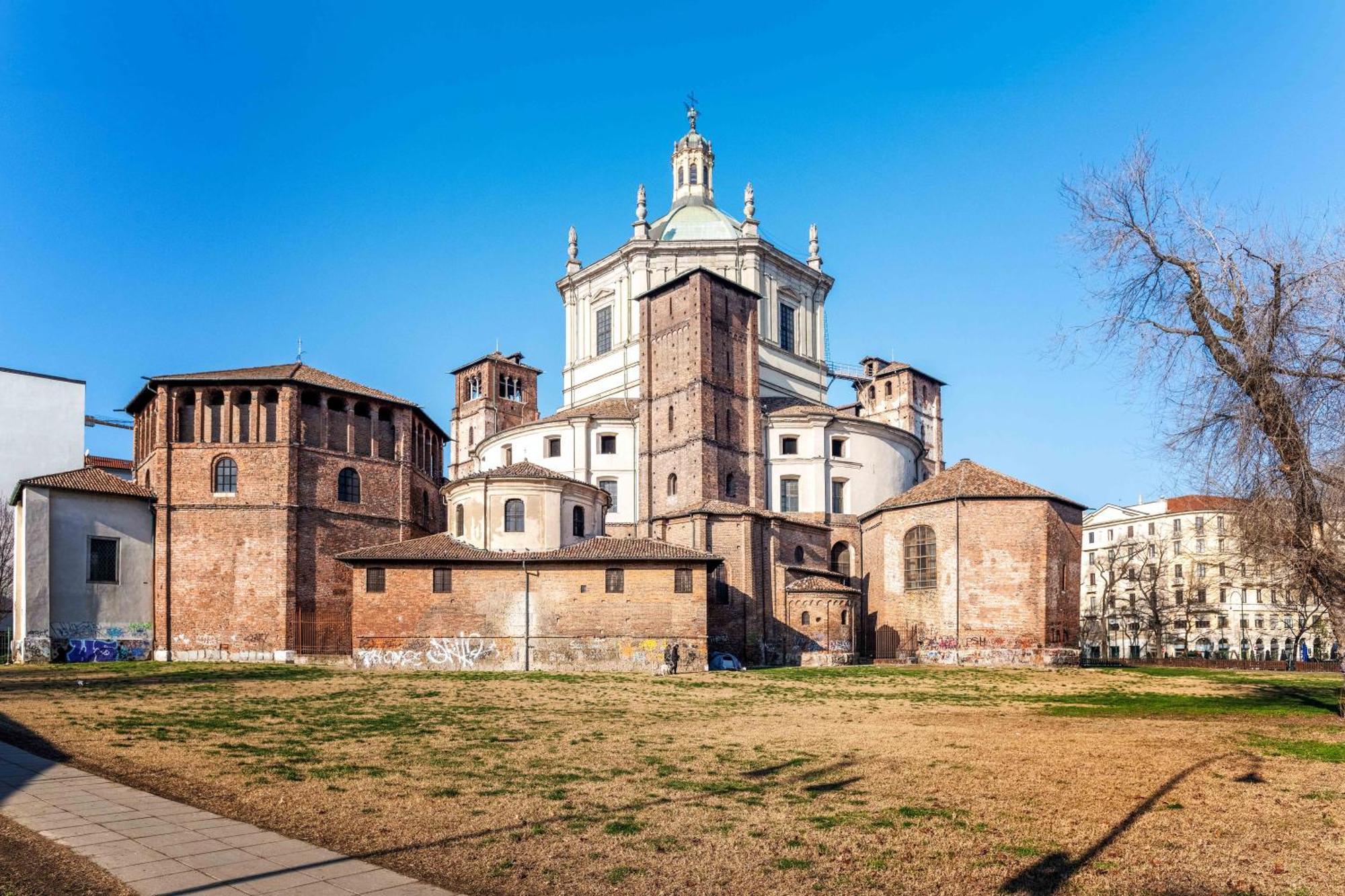 One Bedroom With Terrace Near Duomo Apartment Milan