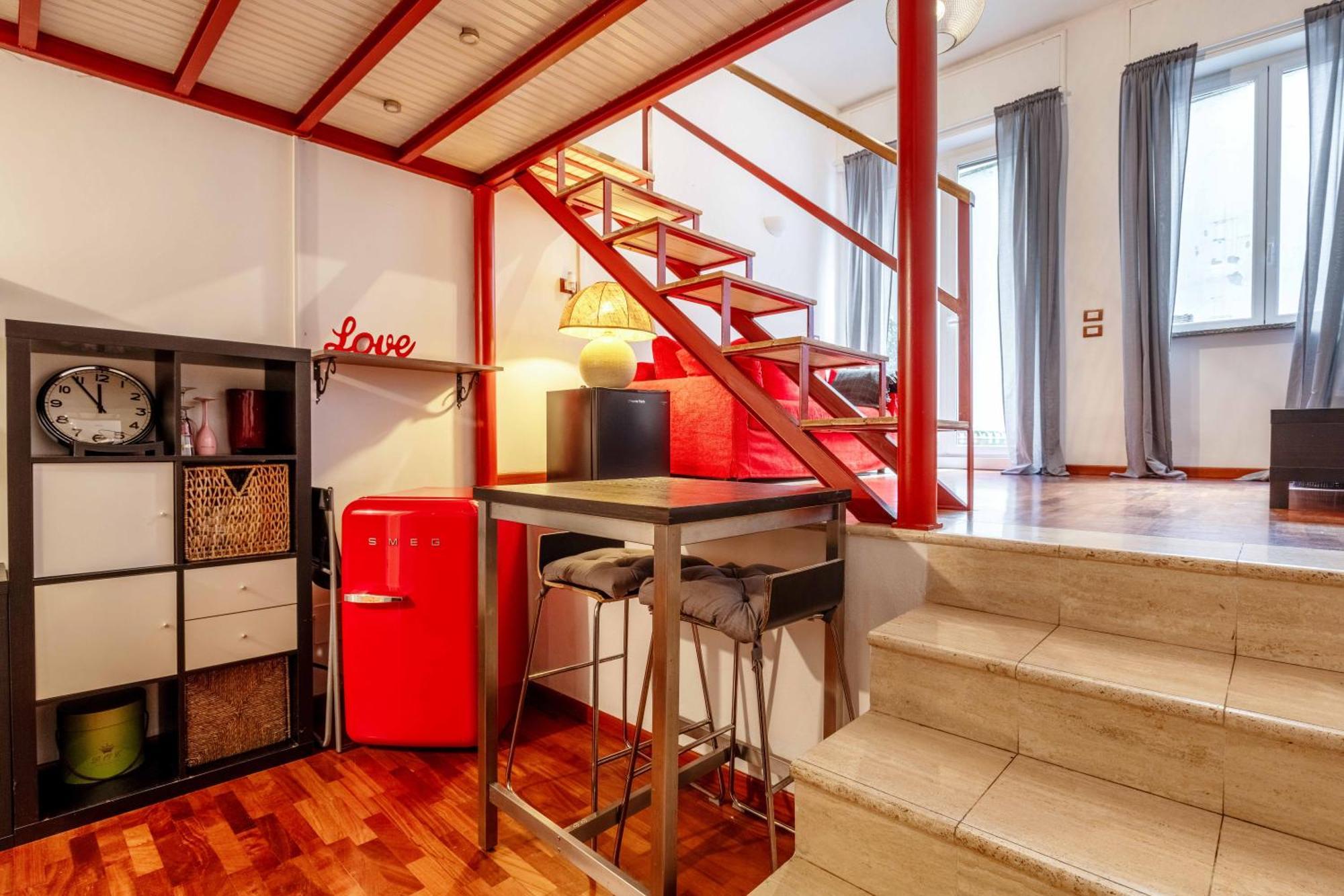One Bedroom With Terrace Near Duomo Apartment *