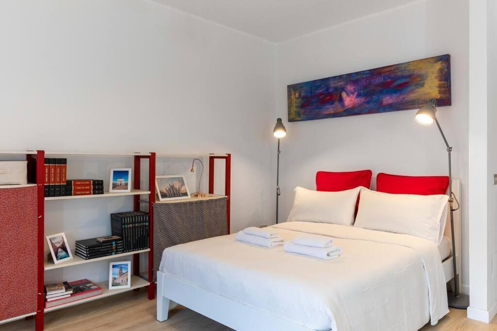 Apartment Arco Della Pace A 20 Mt - Castello Sforzesco - Stazione Cadorna Milan