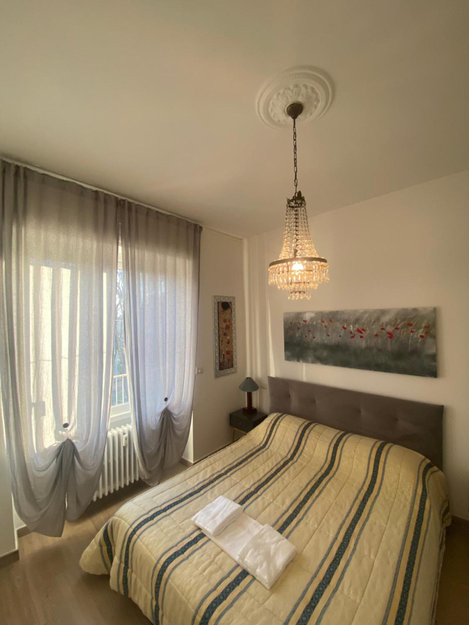 Apartment Federico's House - Eleganza E Stile In Via Anselmo Da Baggio Milan
