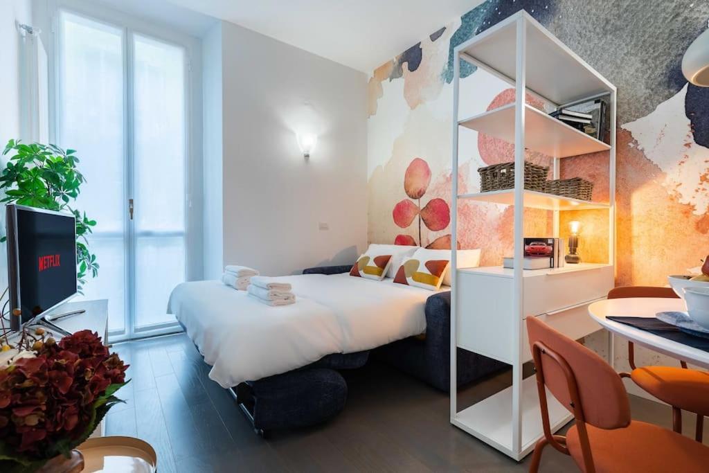 Central Station & Shuttle Airport Stop 2' Walk Apartamento