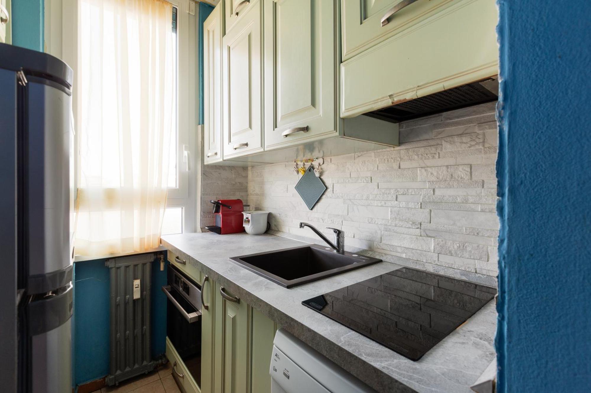 Apartment Roomy With Balcony! Milan