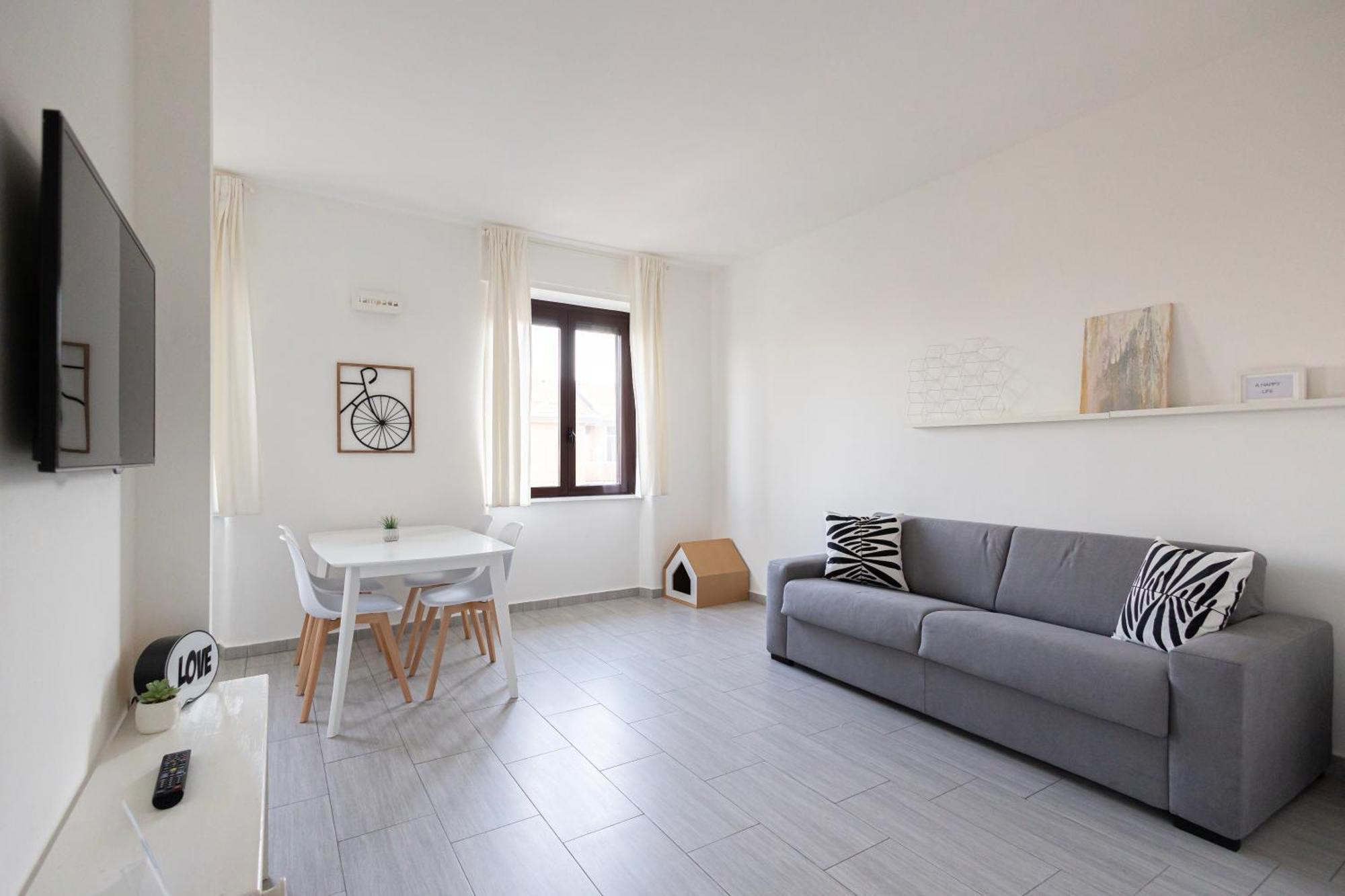 Moderno Bilocale A 400 Metri Dalla Metropolitana Apartment *