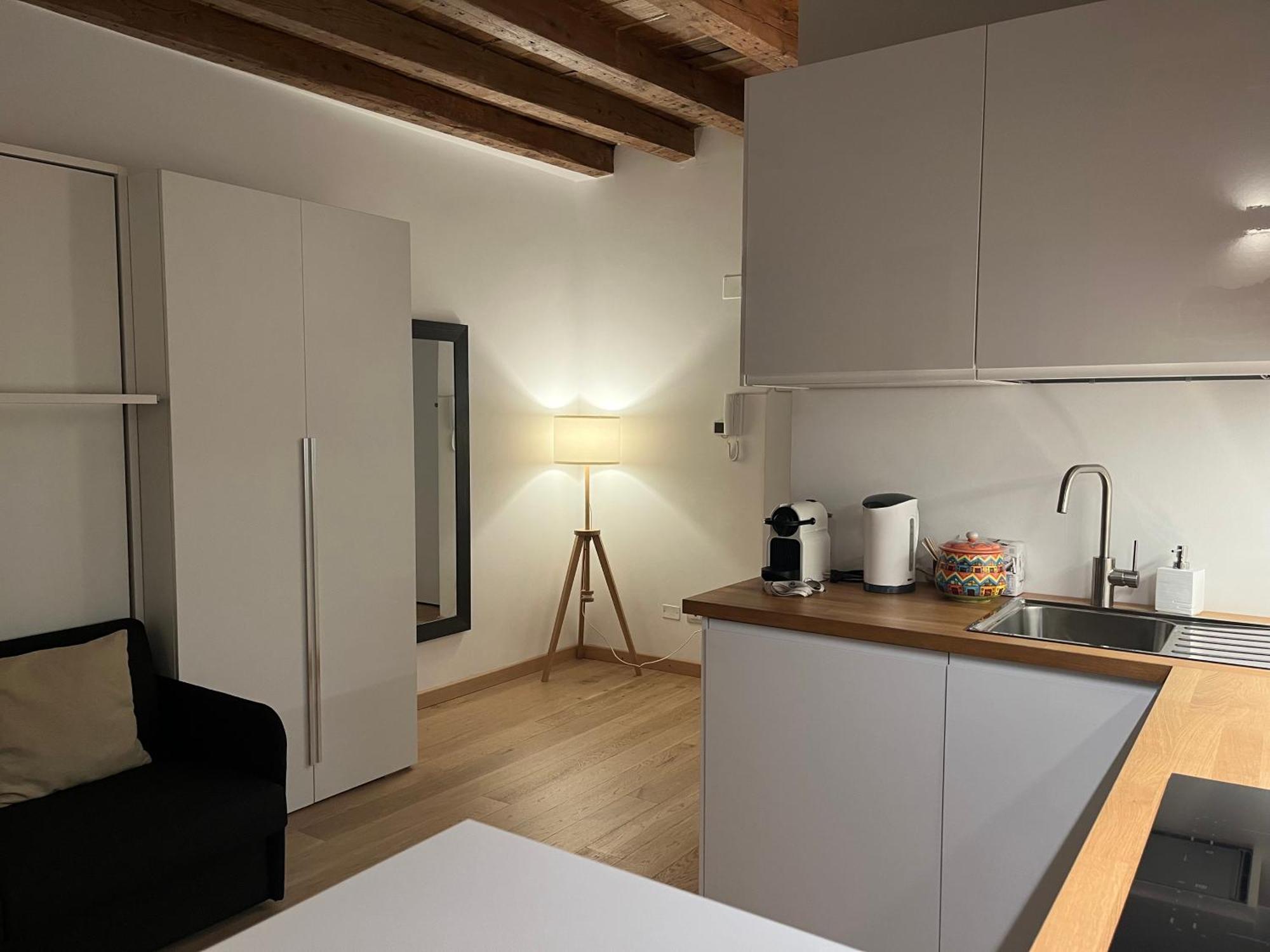 Apartment Cester House Milan