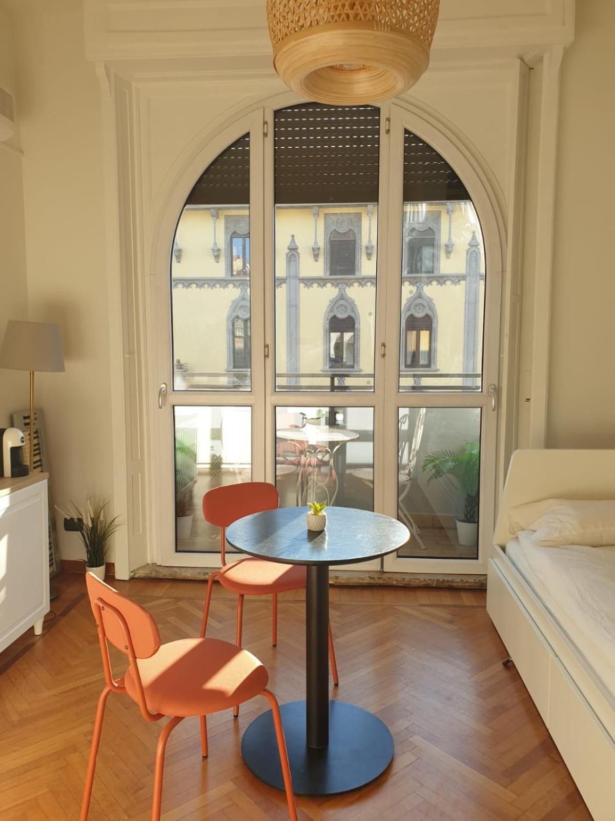 Apartamento Elegante Monolocale - Pecchio 1930 Milão